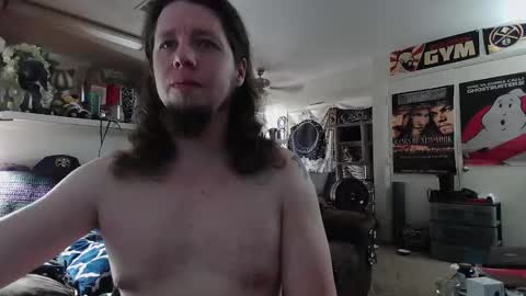 biggerisbetter21 online show from September 15, 3:24 pm