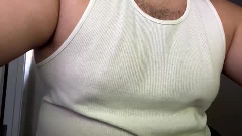 biggerthanasnicker online show from March 4, 11:32 pm