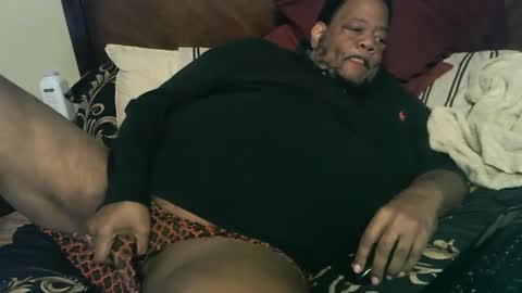 Snapshot of biggyscorpio chatting on October 1, 4:00 am biggyscorpio online show from October 1, 4:00 am