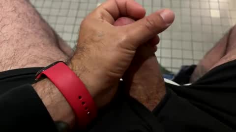 Snapshot of bighairycock420 chatting on October 21, 12:43 pm bighairycock420 online show from October 21, 12:43 pm