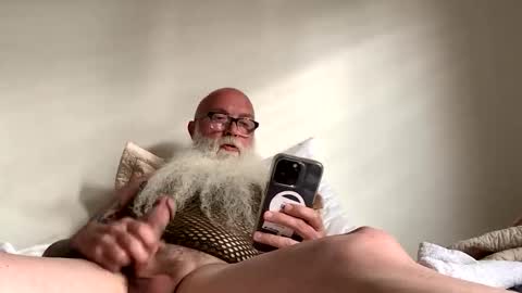 Snapshot of bigjeff01 chatting on October 14, 10:46 pm bigjeff01 online show from October 14, 10:46 pm