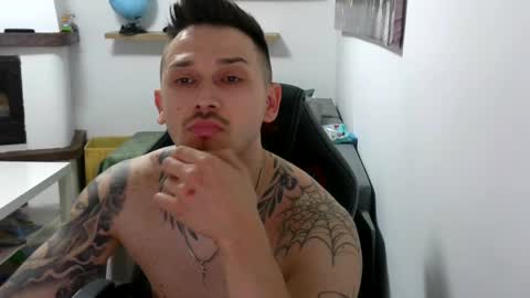 bigjustinnn online show from June 24, 3:08 pm
