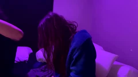 Snapshot of bigkitties69 chatting on February 11, 9:42 am Bigkitties online show from February 11, 9:42 am