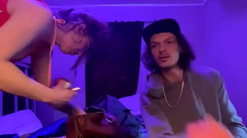 Snapshot of bigkitties69 chatting on January 23, 8:24 pm Bigkitties online show from January 23, 8:24 pm