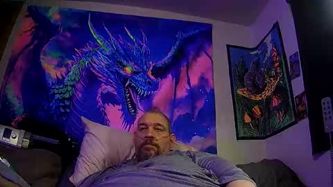 bigman42of0rlife online show from June 5, 9:15 am