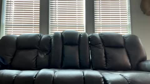 Bigmike online show from April 8, 10:13 pm