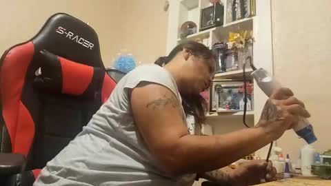 the Mini mami online show from February 16, 5:59 am