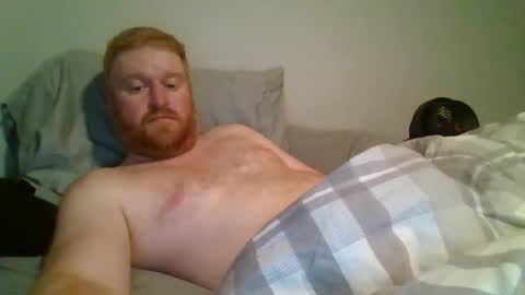 bigred92899 online show from May 1, 4:06 am