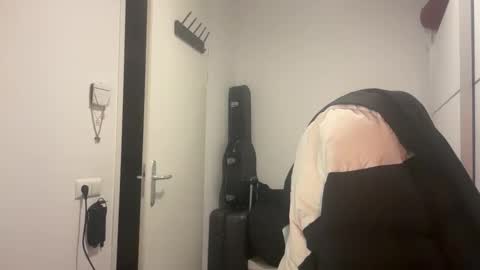 Gogo online show from September 19, 3:10 am