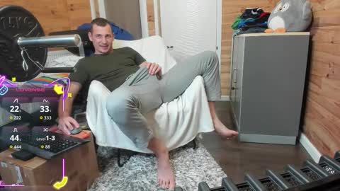 bigsshark online show from November 3, 10:00 pm