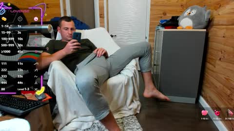 bigsshark online show from September 9, 9:15 pm