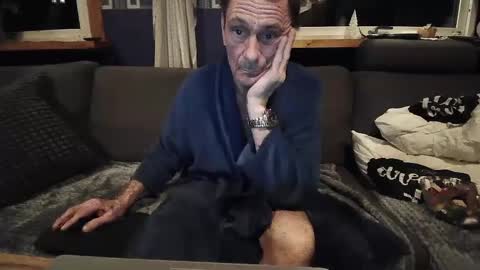 bigswe1 online show from February 15, 4:36 am