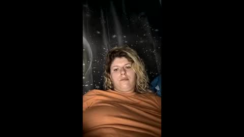 bigtitslala online show from December 5, 3:17 am