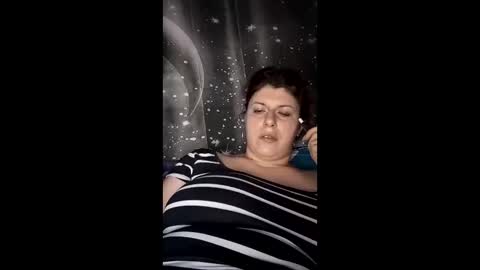 bigtitslala online show from February 8, 9:07 pm