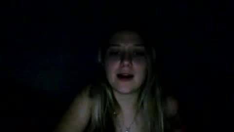 bigtittybella21 online show from July 5, 10:44 am