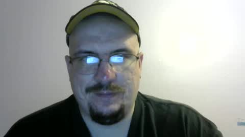 bigxcountry_39 online show from October 5, 2:42 am