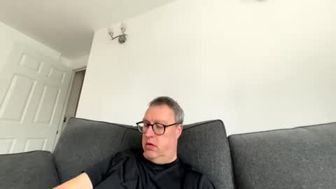 Just call me master online show from March 27, 11:55 am