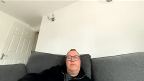 Just call me master online show from April 11, 1:26 pm