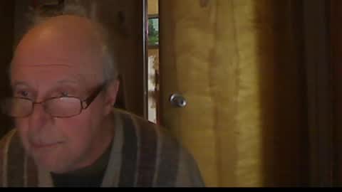 Snapshot of bill_25061 chatting on January 9, 6:15 pm bill_25061 online show from January 9, 6:15 pm
