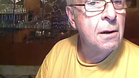 Snapshot of bill_25061 chatting on September 28, 11:47 pm bill_25061 online show from September 28, 11:47 pm