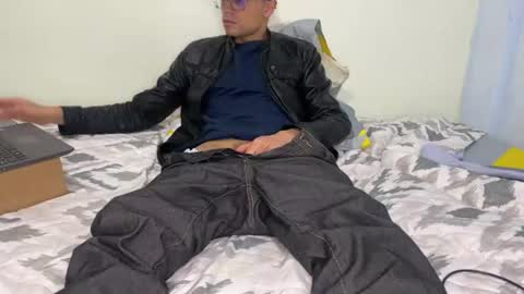 billy_magteo online show from August 9, 3:16 am