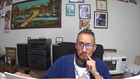 Manu O online show from December 18, 8:09 am