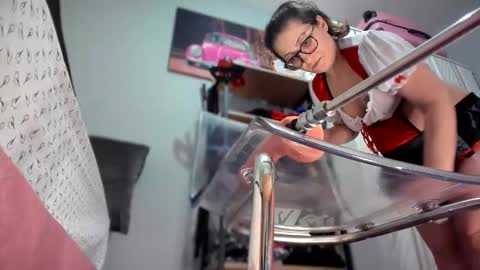 bisex woman online show from February 23, 12:08 am