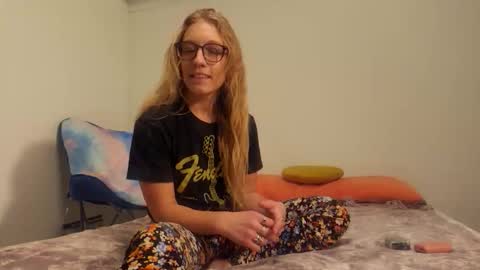 Brittany Bear online show from March 5, 12:52 am