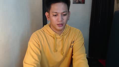 Snapshot of bj_alex31 chatting on December 26, 6:43 pm alex online show from December 26, 6:43 pm