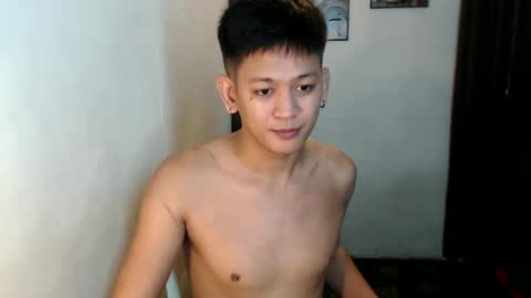 Snapshot of bj_alex31 chatting on February 6, 8:02 pm alex online show from February 6, 8:02 pm