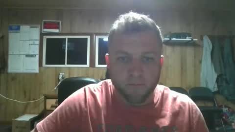 bjhancock_28 online show from November 13, 10:56 pm