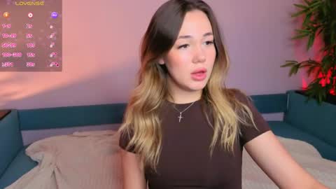 Julia online show from May 30, 8:29 pm