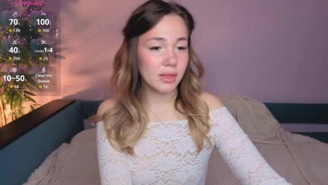 Julia online show from May 12, 8:07 pm