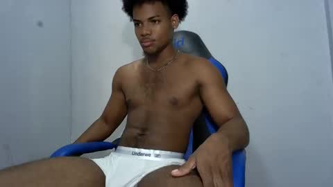 tu morenito online show from May 29, 3:54 pm