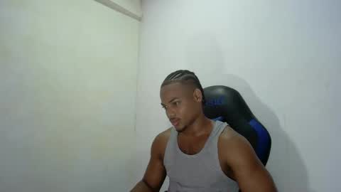 Snapshot of black_dicck chatting on October 7, 8:38 pm tu morenito online show from October 7, 8:38 pm