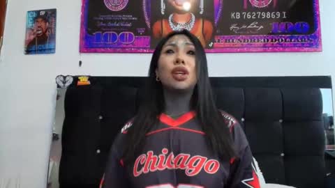 karenth soto online show from October 1, 7:02 pm