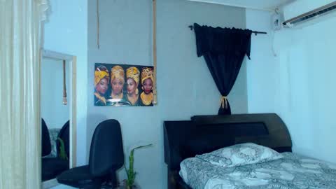 black_king_241 online show from September 16, 4:04 am