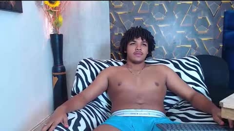 black_king_241 online show from September 26, 5:37 am