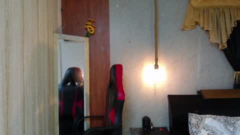 black_king_241 online show from April 21, 5:36 am