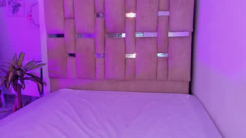 B L A C K  R O S E  online show from March 18, 11:27 am