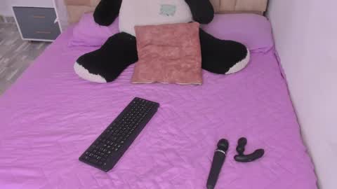 B L A C K  R O S E  online show from April 8, 11:46 am