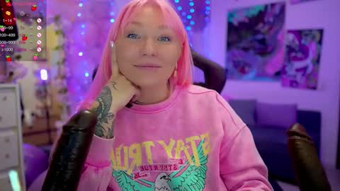 Alice online show from February 21, 7:21 pm