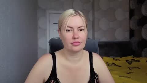 blackeyes11 online show from August 9, 4:07 am