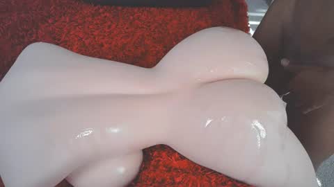 I might be your neighbor. Watch me Masturbate while I watch porn online show from July 20, 2:52 pm