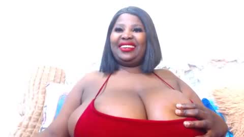 blackladyqx82 online show from July 14, 11:37 am