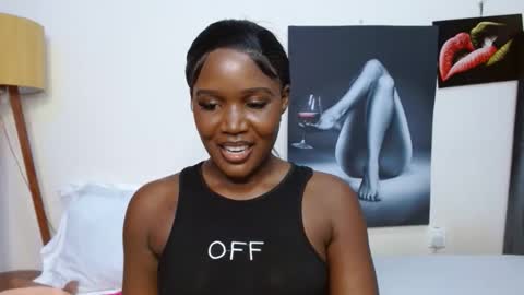 Smiley sylivia online show from December 16, 7:26 am