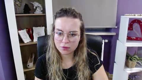 Snapshot of blackrosezoey chatting on October 7, 4:52 am Z O E Y online show from October 7, 4:52 am