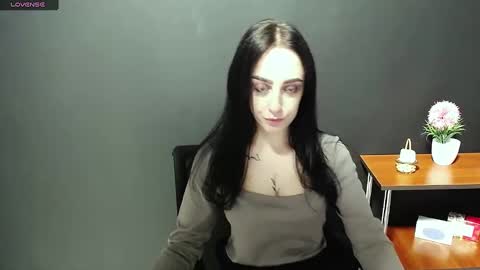 Ivy online show from March 1, 12:34 pm