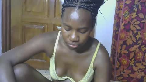 VIVIAN online show from October 14, 2:25 am