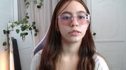   online show from November 5, 1:57 pm